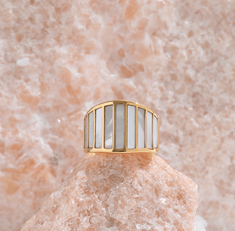 Stella - Mother of Pearl Statement Ring