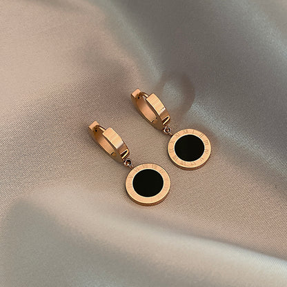 Fashion Classic Roman Black Disc Pendant Stainless Steel Rose Gold 2025