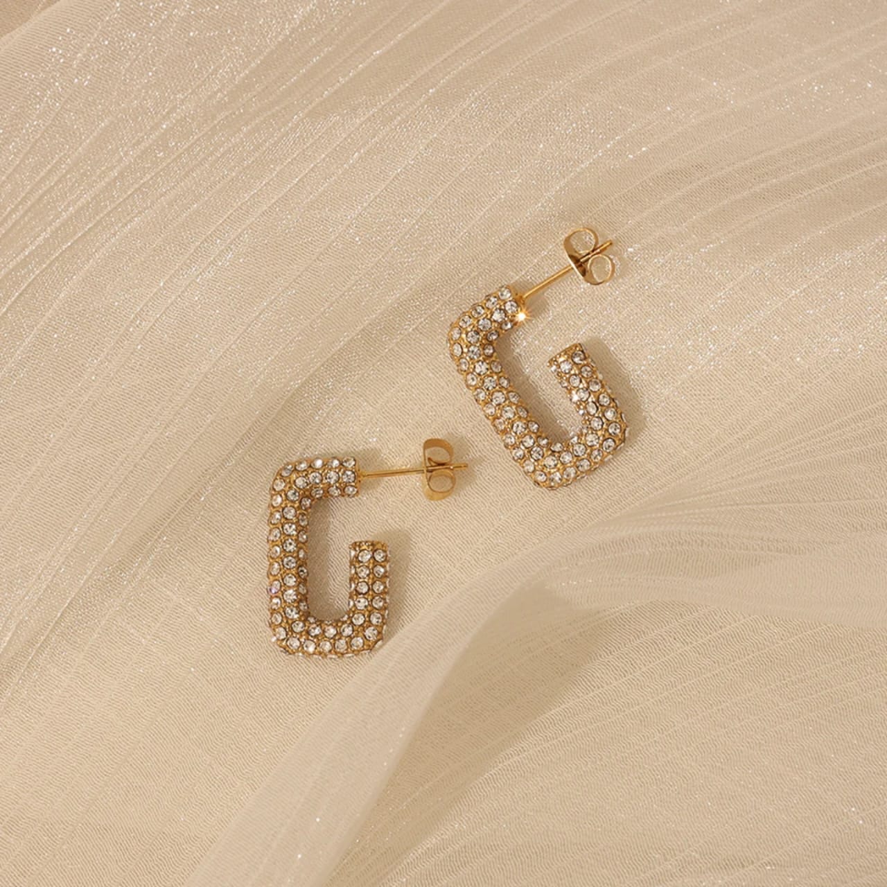 Micro Pave Luxury Cubic Zirconia 18K Gold