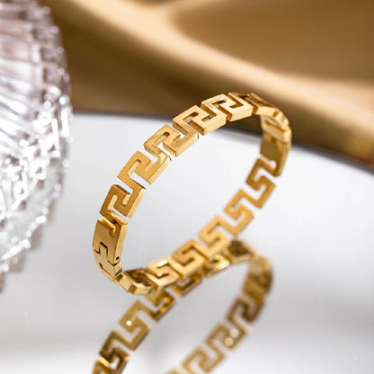 Modern Gold Cuff