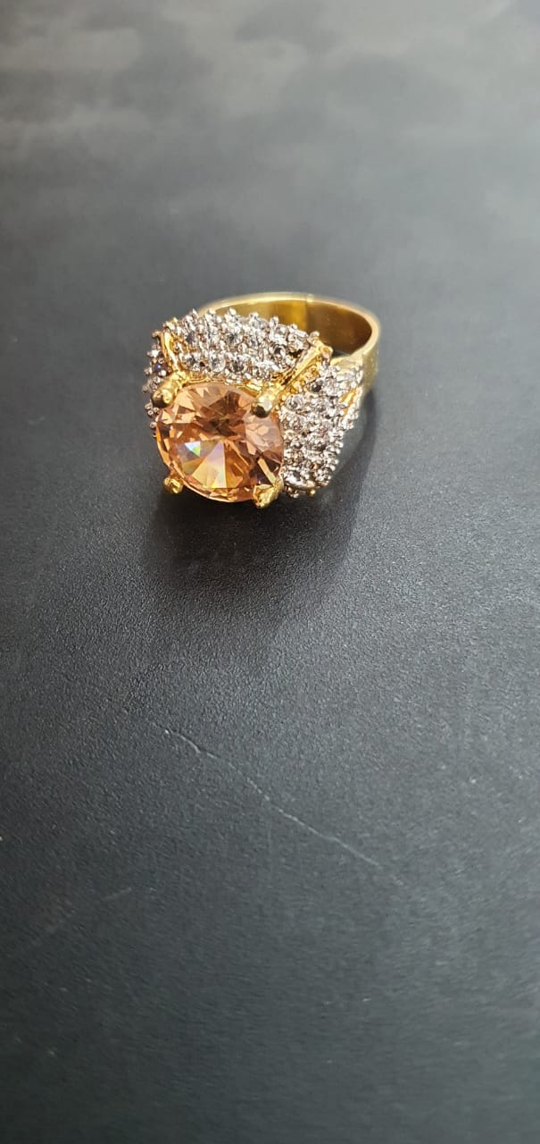 Elegant Gold-Plated Ring with Gemstone and Crystal