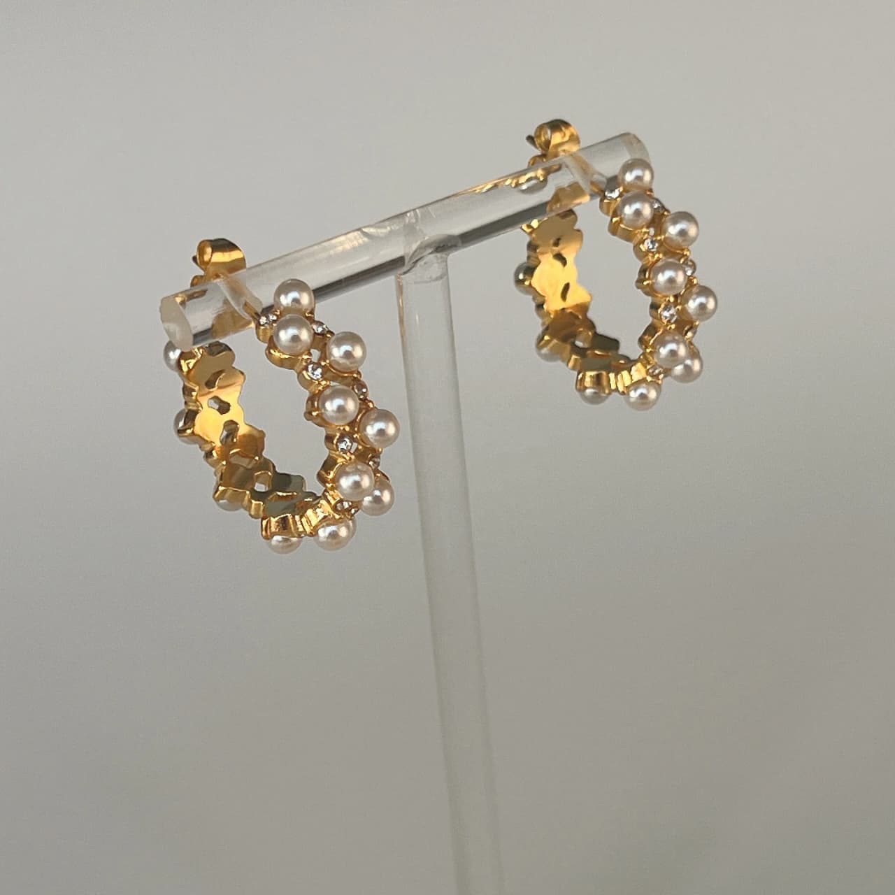 PEARLY EARRINGS