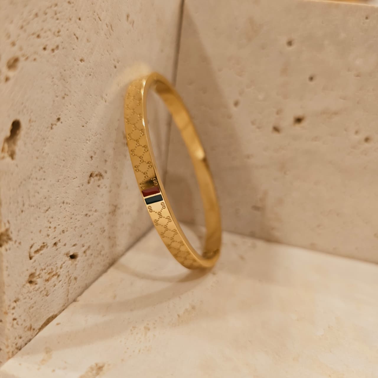 Decenzo Premium Gold-Plated Bangle – Gucci Inspired Design