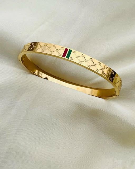 GUCCI BANGLE