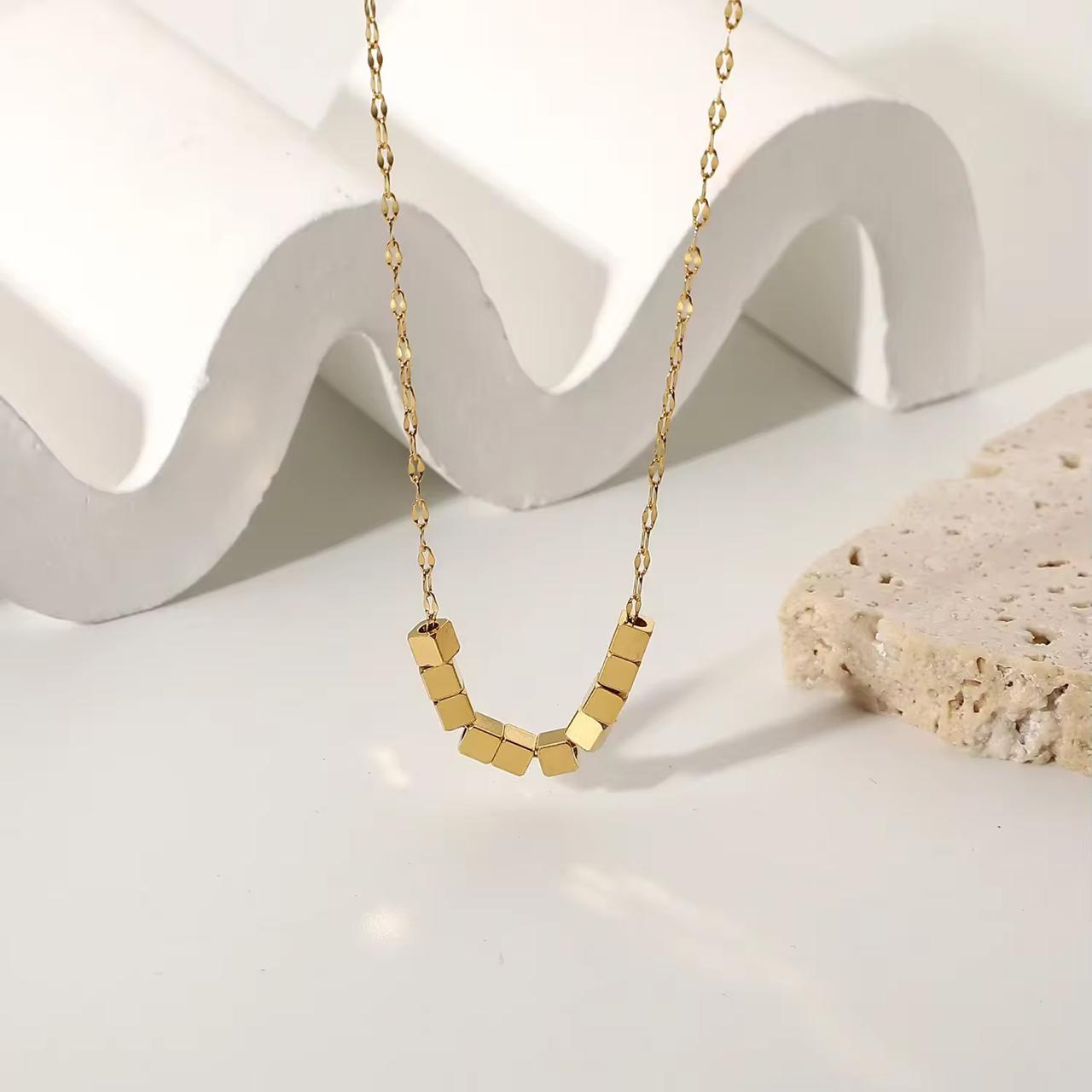Minimal Luxe Cube Pendant | VV-24-GSP-0057